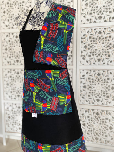 King Parrot on Black Apron