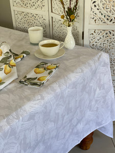 White Bird print Tablecloth Square