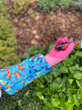 Pink with Bright Mosaic sleeve