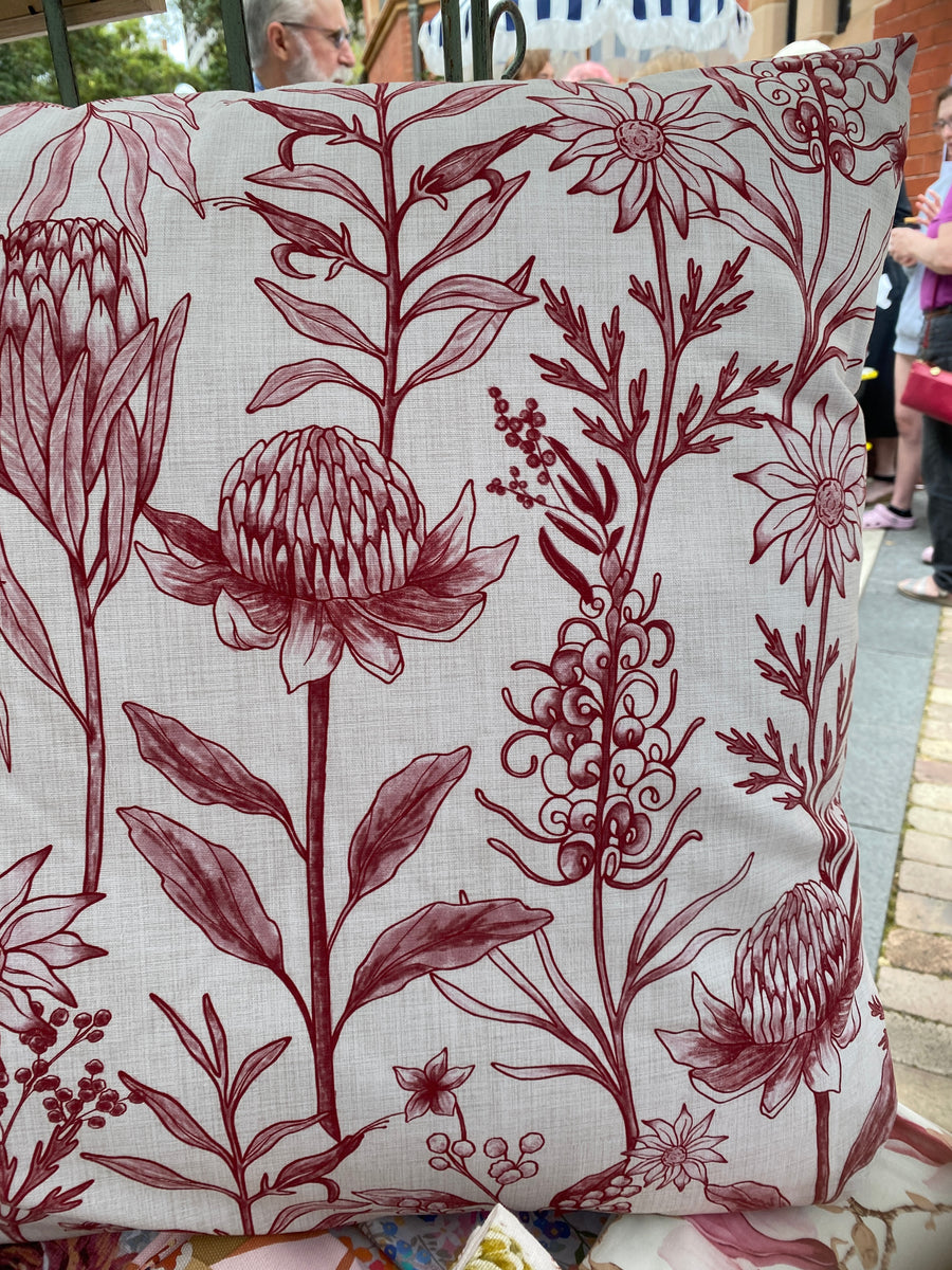Red Natives European Cover – Corner of the Garden