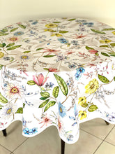 Mumma’s Garden Round Tablecloth