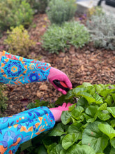 Pink with Bright Mosaic sleeve