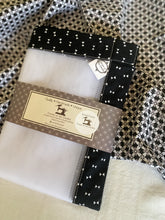 Black and White Geo Food Cover