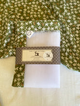 Honey Bees Food Cover