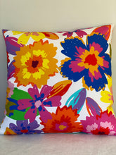 Ditzy Daisy Cushion Cover