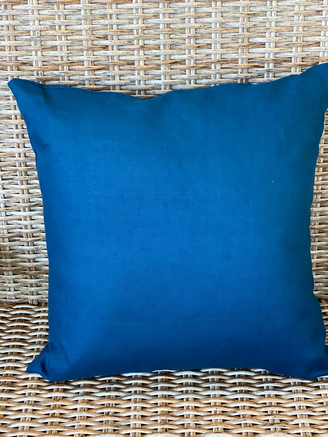 Pacific Ocean Linen Cushion Cover