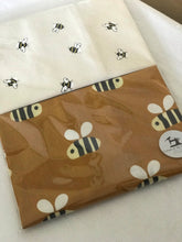 Busy Buzzing Bees Set of 2 Tea Towels